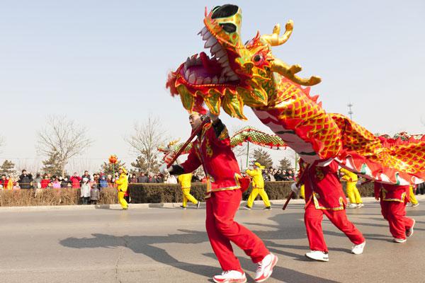 Nouvel An chinois 2024 : Traditions, célébration, et coutume du